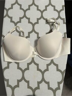 Warners Women’s bra 34c
